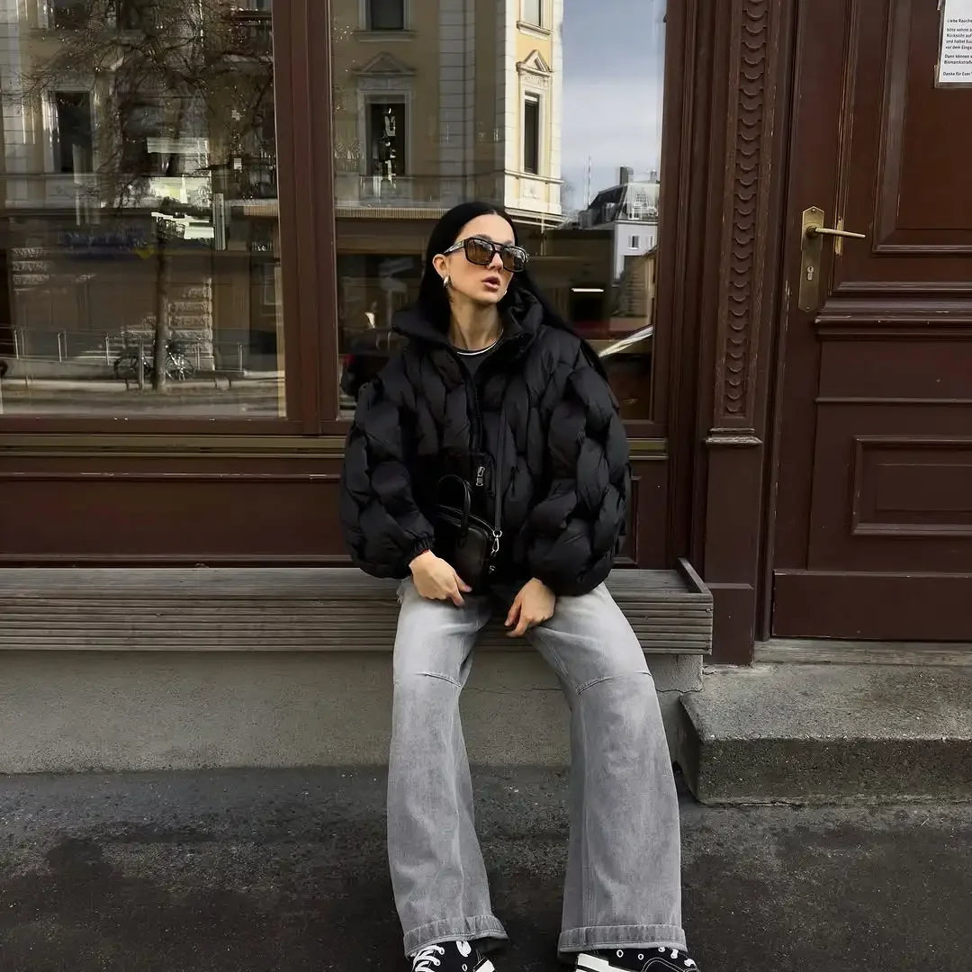 Veste Courte Matelassée à Capuche - Confort Urbain Hiver