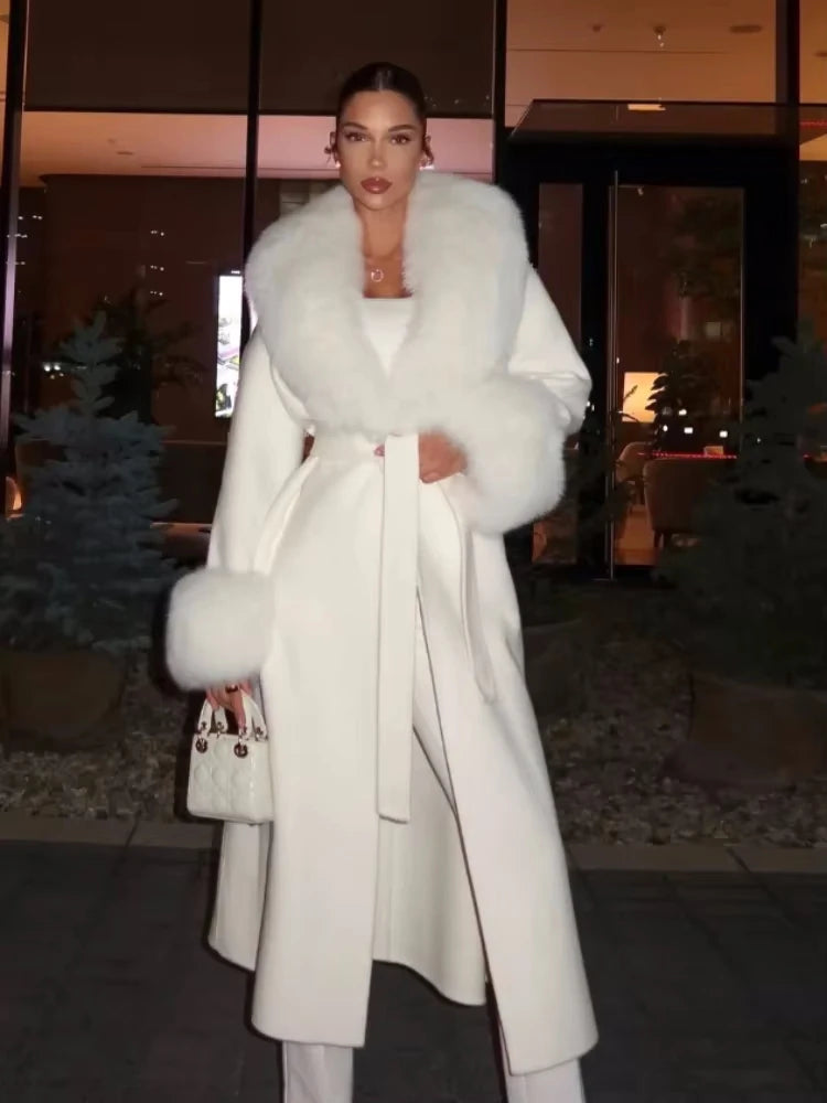 Manteau Long en Laine Patchwork Fourrure - Élégance Hivernale