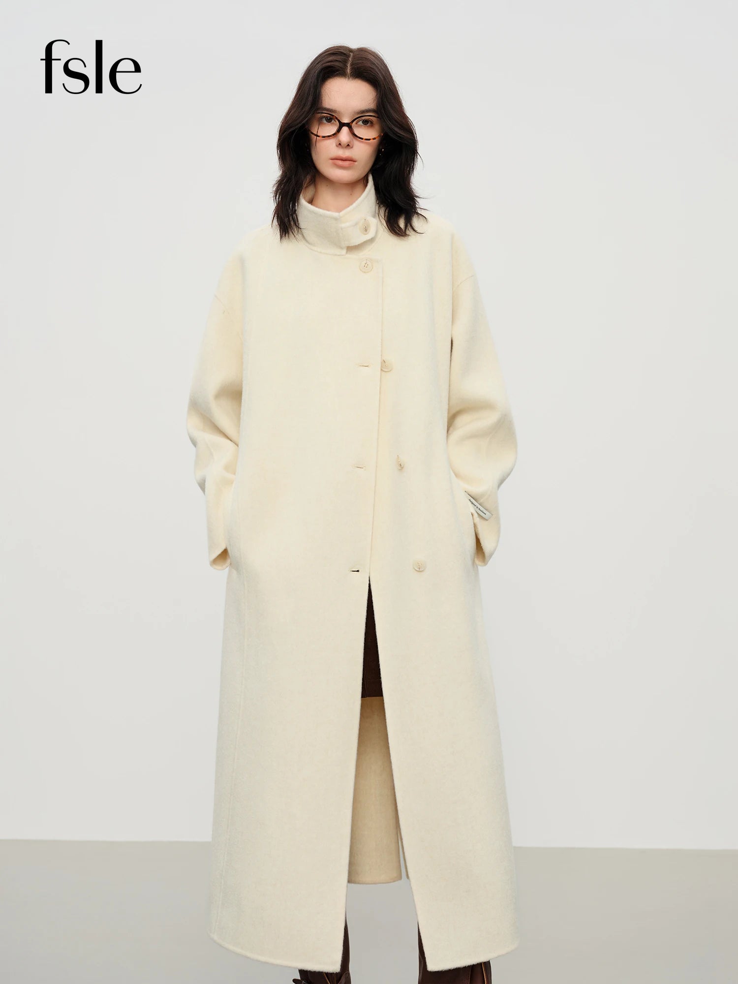 Manteau Laine Col Montant Élégance