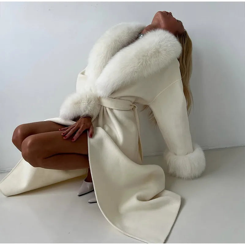 Manteau Long en Laine Patchwork Fourrure - Élégance Hivernale