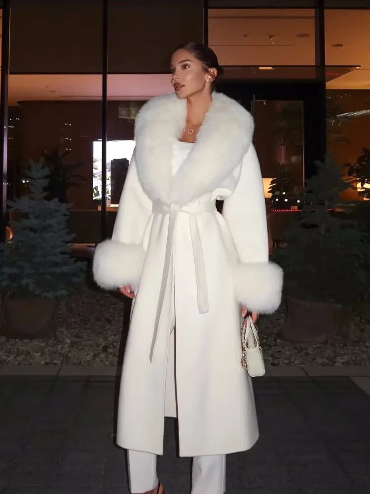 Manteau Long en Laine Patchwork Fourrure - Élégance Hivernale