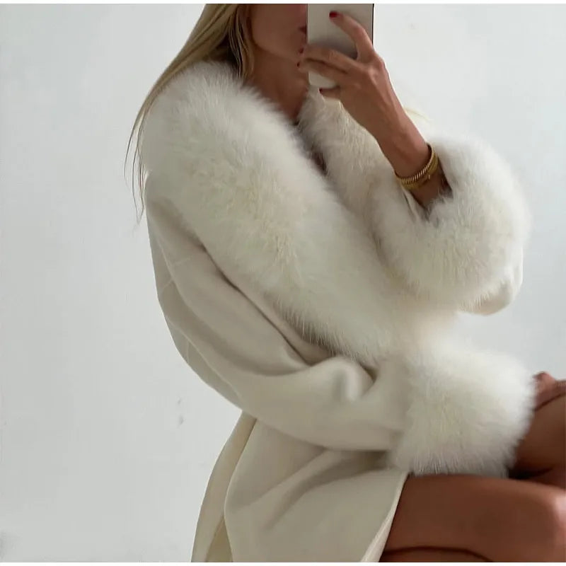 Manteau Long en Laine Patchwork Fourrure - Élégance Hivernale