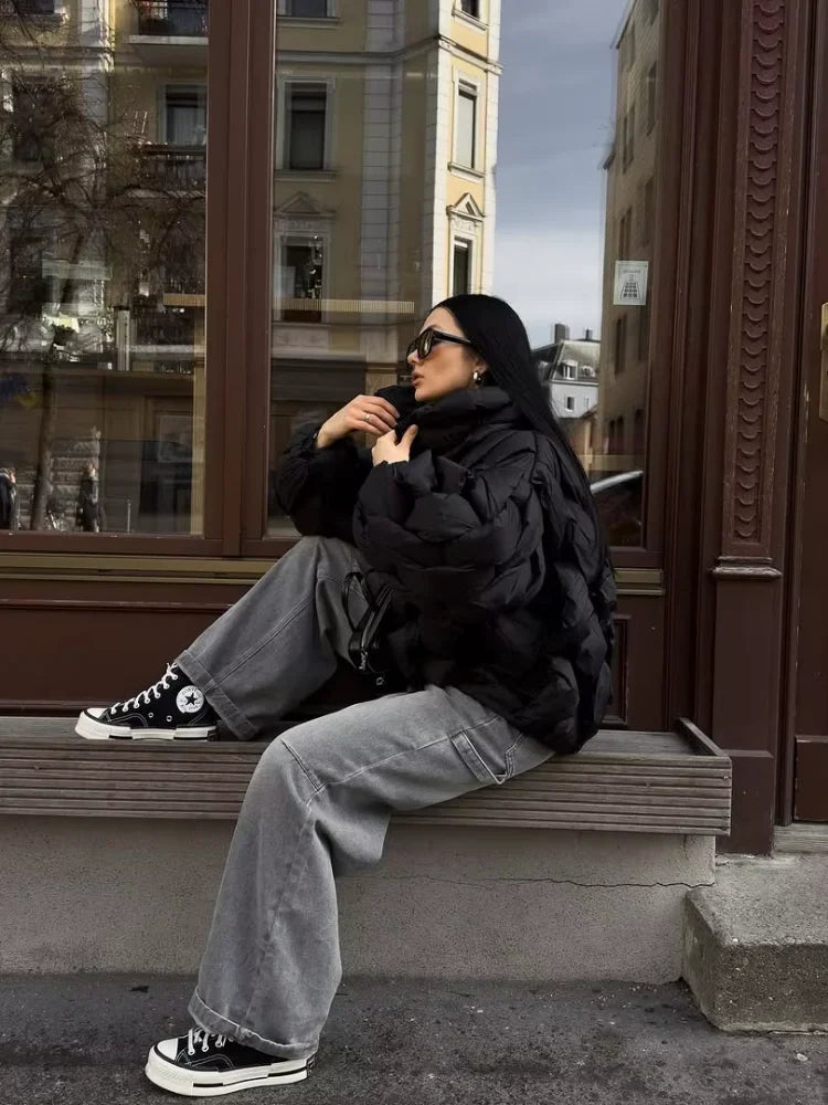 Veste Courte Matelassée à Capuche - Confort Urbain Hiver